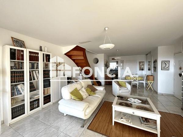 À vendre Appartement 5 pièces 133 m² - Marseille 13008