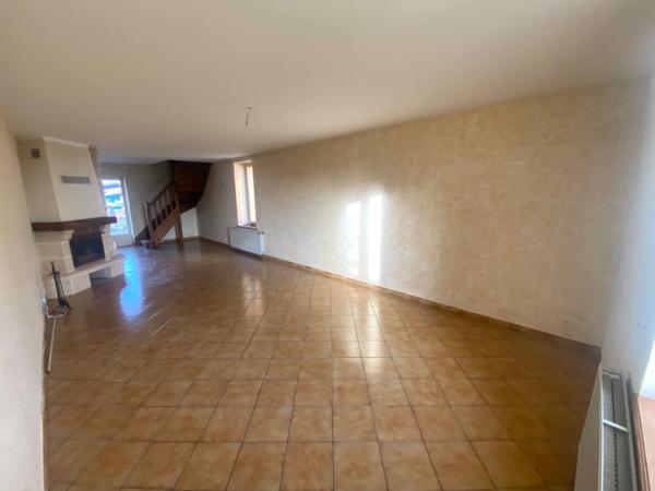 Dpt Saône et Loire (71), à vendre proche de DIGOIN maison P6