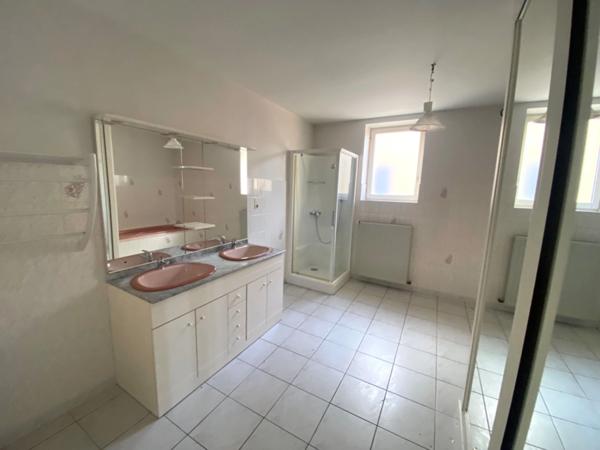 Dpt Saône et Loire (71), à vendre proche de DIGOIN maison P6