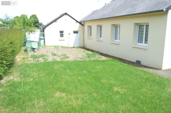 Pavillon à vendre à Ambrières-les-Vallées en Mayenne (53300), ref : 53075DLS25025