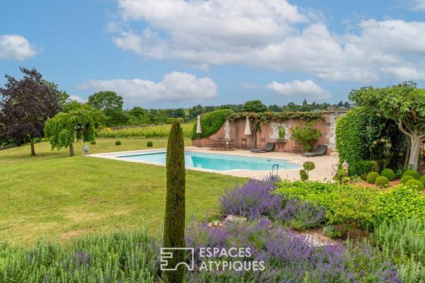 Propriété d’exception au sein d’un ancien moulin et de son vignoble bio avec vue