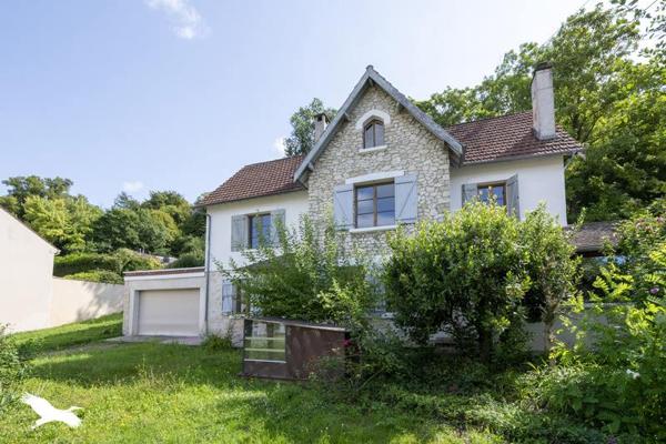 Maison à vendre |  Champagne-sur-Oise |  8 pièces | 216 m²