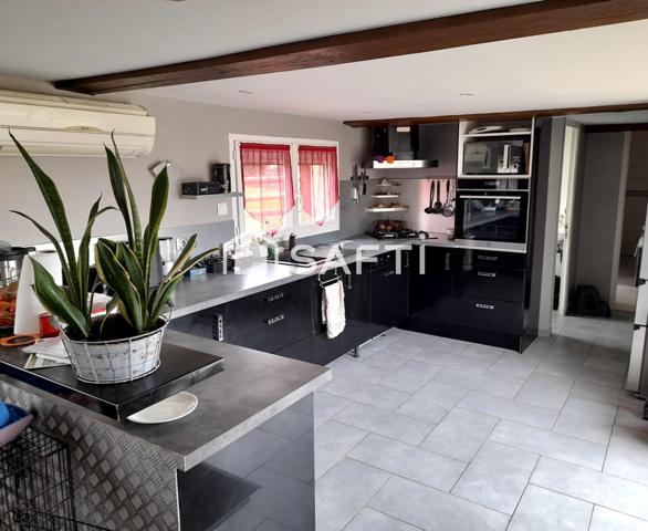 A vendre très belle maison normande en colombage