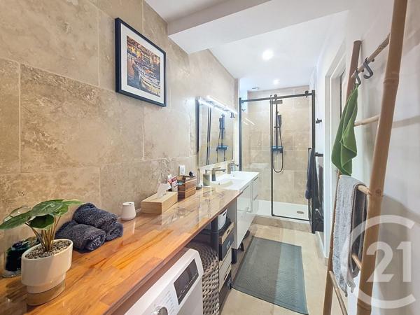 Appartement F3 à vendre  3 pièces - 59,65 m2 SALON DE PROVENCE - 13