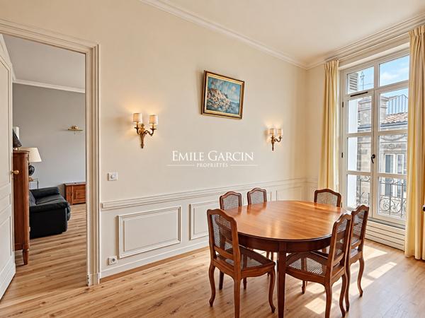 À vendre - Appartement bourgeois - Bordeaux Saint Seurin - cave et parking