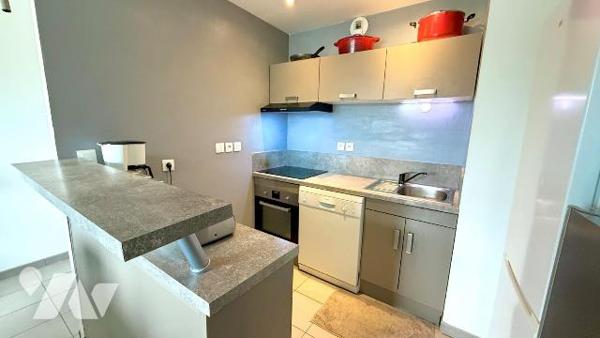 À vendre ? Appartement T3 lumineux avec balcon à Wambrechies

Situé dans un secteur recherché...