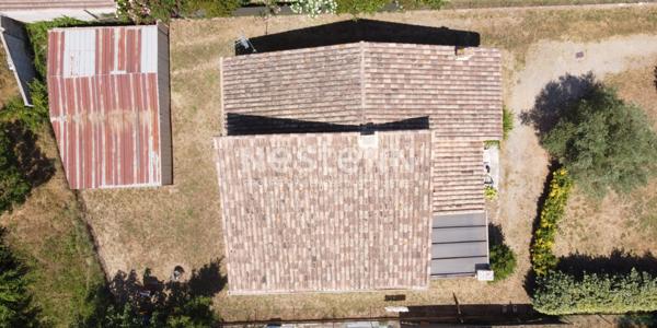 Volumes, lumière et potentiel ! Maison 4 chambres sur 800 m² de terrain