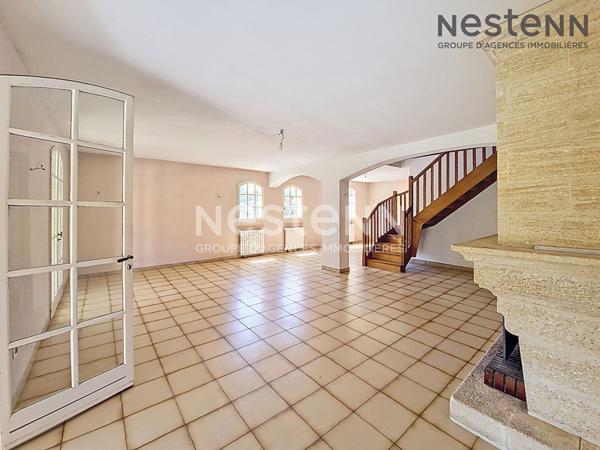 Volumes, lumière et potentiel ! Maison 4 chambres sur 800 m² de terrain