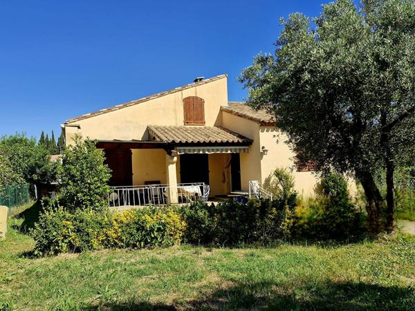 Volumes, lumière et potentiel ! Maison 4 chambres sur 800 m² de terrain