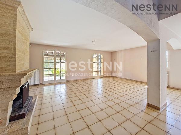 Volumes, lumière et potentiel ! Maison 4 chambres sur 800 m² de terrain