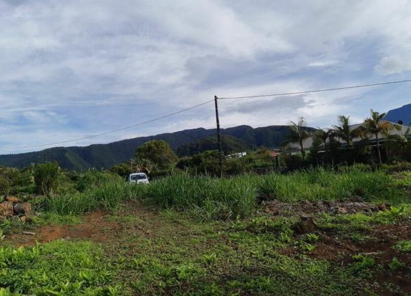 Terrain à vendre    399 m2 Saint-Joseph