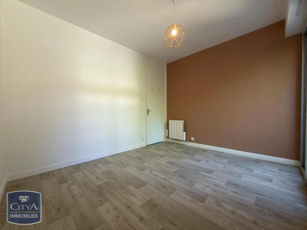 Appartement à louer 4 pièces 77.85m² Brive-la-Gaillarde (19100)