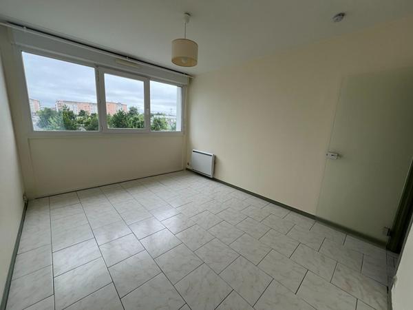 Studio 19,80m² - Chambray Les Tours
