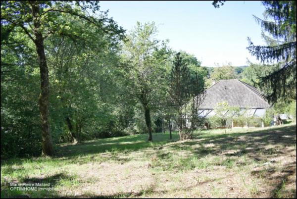 Jolie maison de famille située sur les hauteurs d'Aubusson.