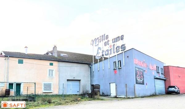 Murs commerciaux d'un établissement exceptionnel à reprendre, comprenant restaurant, cuisine et autres espace