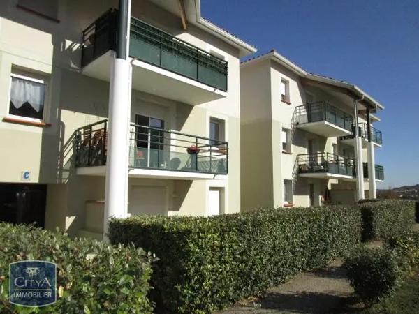 Appartement à louer 3 pièces 54.5m² Auch (32000)