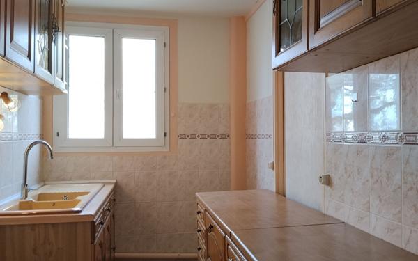 Appartement à louer    3 pièces •  Massy