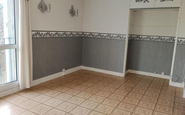 Appartement à louer    3 pièces •  Massy