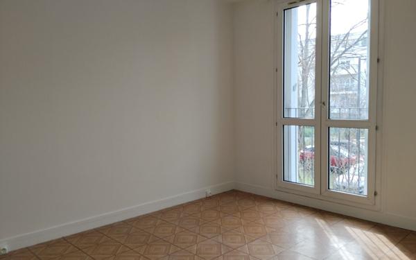 Appartement à louer    3 pièces •  Massy