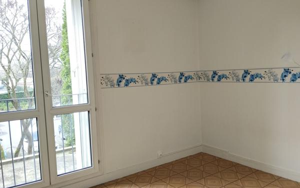 Appartement à louer    3 pièces •  Massy