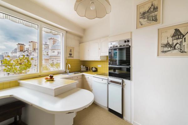 Appartement Paris 7e - PLACE DE BRETEUIL