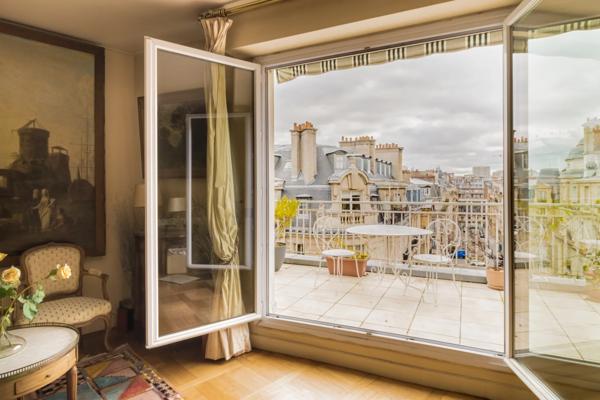 Appartement Paris 7e - PLACE DE BRETEUIL