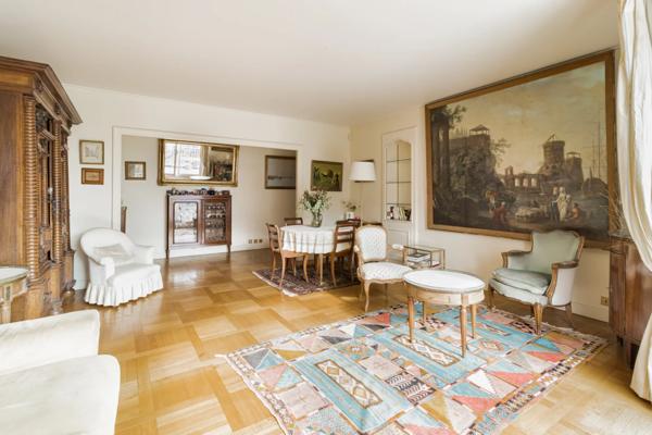 Appartement Paris 7e - PLACE DE BRETEUIL