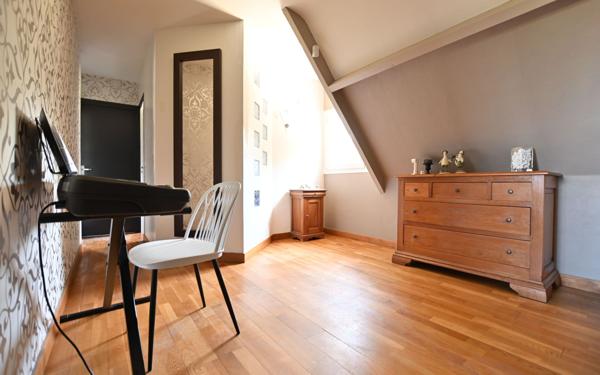 Maison à vendre    6 pièces • 176 m2 Caours