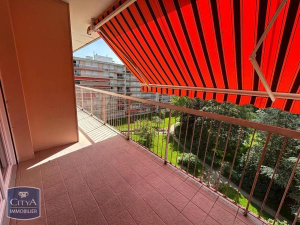 Appartement à louer 4 pièces 79.39m² Le Mans (72000)