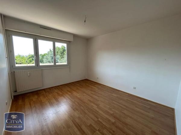 Appartement à louer 4 pièces 79.39m² Le Mans (72000)