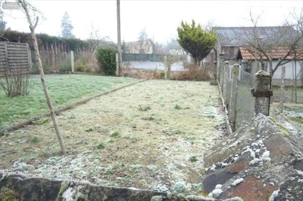 Maison à vendre à Neuilly-le-Vendin en Mayenne (53250), ref : 53075DLS25004