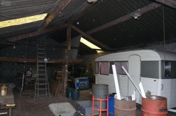 Maison à vendre à Neuilly-le-Vendin en Mayenne (53250), ref : 53075DLS25004