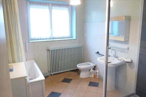 Maison à vendre à Neuilly-le-Vendin en Mayenne (53250), ref : 53075DLS25004