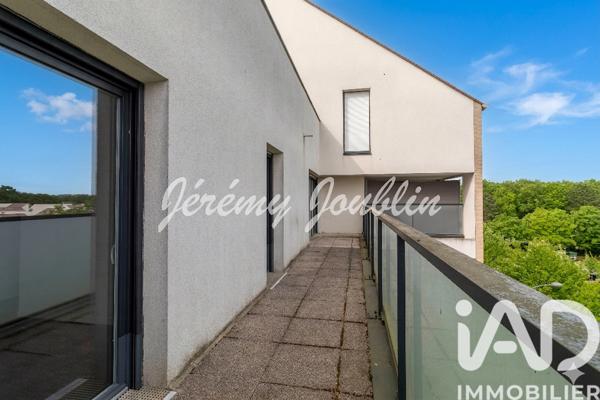 Appartement à vendre 3 pièces 57,55 m² Jouy-le-Moutier