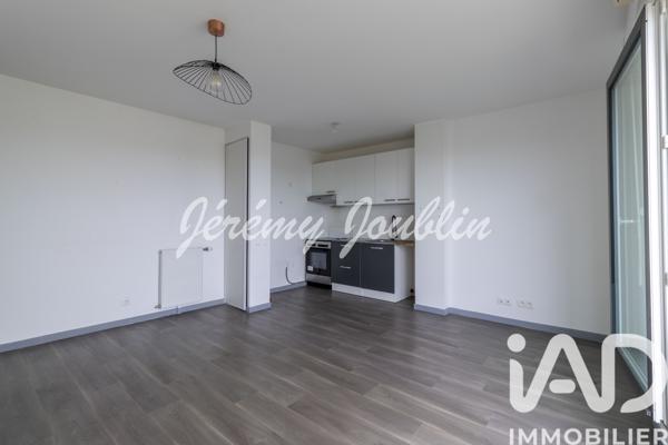 Appartement à vendre 3 pièces 57,55 m² Jouy-le-Moutier