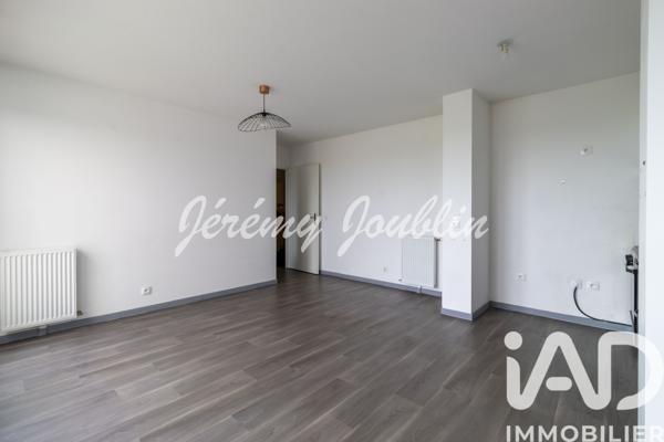 Appartement à vendre 3 pièces 57,55 m² Jouy-le-Moutier