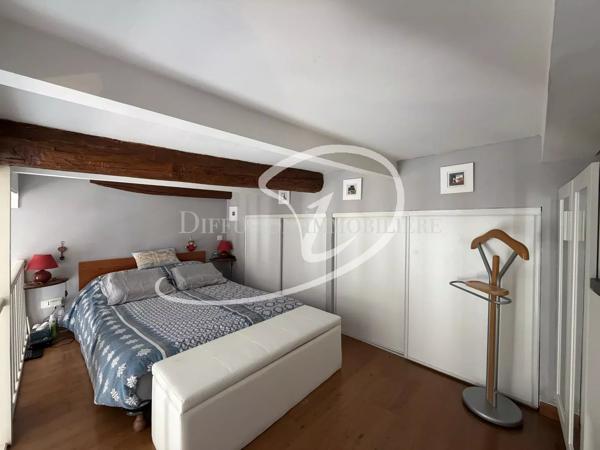 Appartement  - Studio  - 34.18 m² -  275 000 € - À vendre
