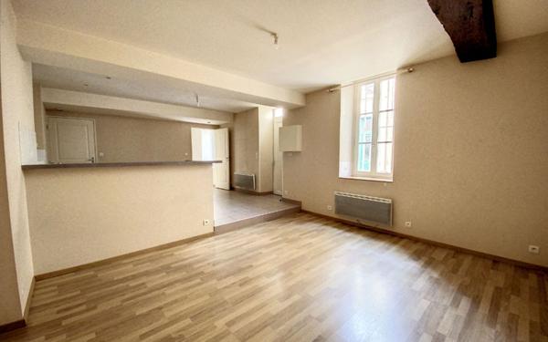 Appartement à vendre    2 pièces • 46,89 m2 Orléans