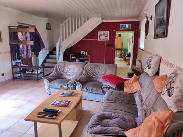 Lanrodec (22170) Longère 3 chambres