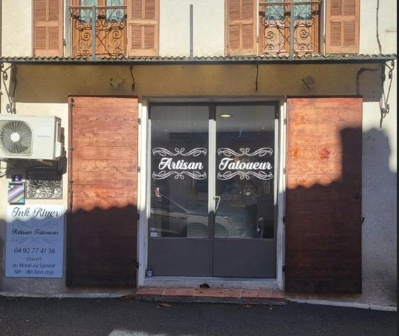 Droit au bail local artisanal/commercial de 75m2 à ORAISON