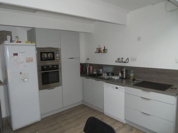 Fonds de GARAGE AUTOS, réparations et entretien toutes MARQUES A vendre DIGNE LES BAINS (04)