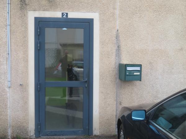 Fonds de GARAGE AUTOS, réparations et entretien toutes MARQUES A vendre DIGNE LES BAINS (04)