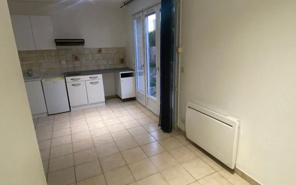 Appartement à louer    1 pièce •  Mauguio