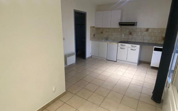 Appartement à louer    1 pièce •  Mauguio