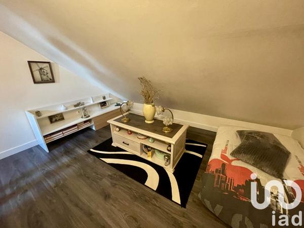 Maison à vendre 5 pièces 138 m² Courville-sur-Eure