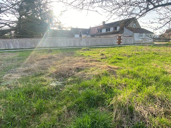 Terrain Mont Pres Chambord 858 m²