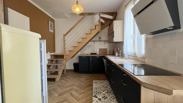 Maison
                                                                                                                                                                                                                                                                                                                        2 pièce(s)                                                                                                                                                                                                          1 chambre(s)                                                                                                                                                                                                          46.74  m²