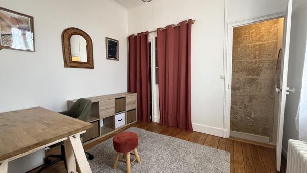 Maison
                                                                                                                                                                                                                                                                                                                        2 pièce(s)                                                                                                                                                                                                          1 chambre(s)                                                                                                                                                                                                          46.74  m²