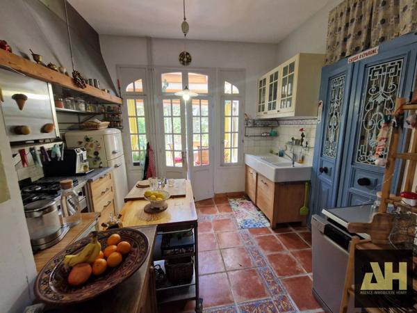 EXCLUSIVITÉ - ST MICHEL - CHARMANTE MAISON DE VILLE  - 180 M2  - JOLI JARDIN CLOS - GARAGE
