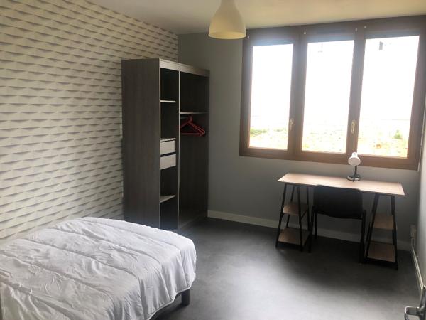 BREST RIVE DROITE – T4 MEUBLE